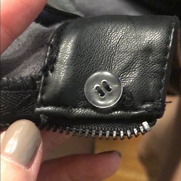 Faux leather skirt - Picture 5 of 7